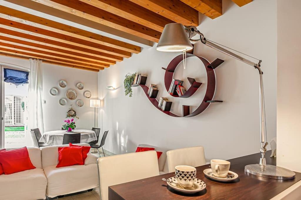 Three Floors Home Венеция Екстериор снимка